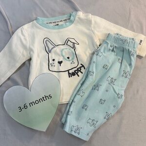 Ellen Degeneres NWOT Cream and Blue Pajama Set with Rabbit Graphic